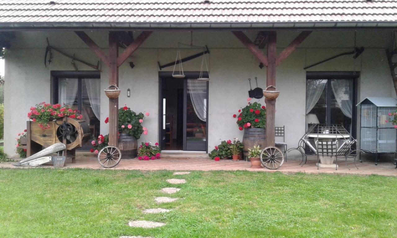 Chambre D'Hotes Des Poisets Crotenay Exterior foto