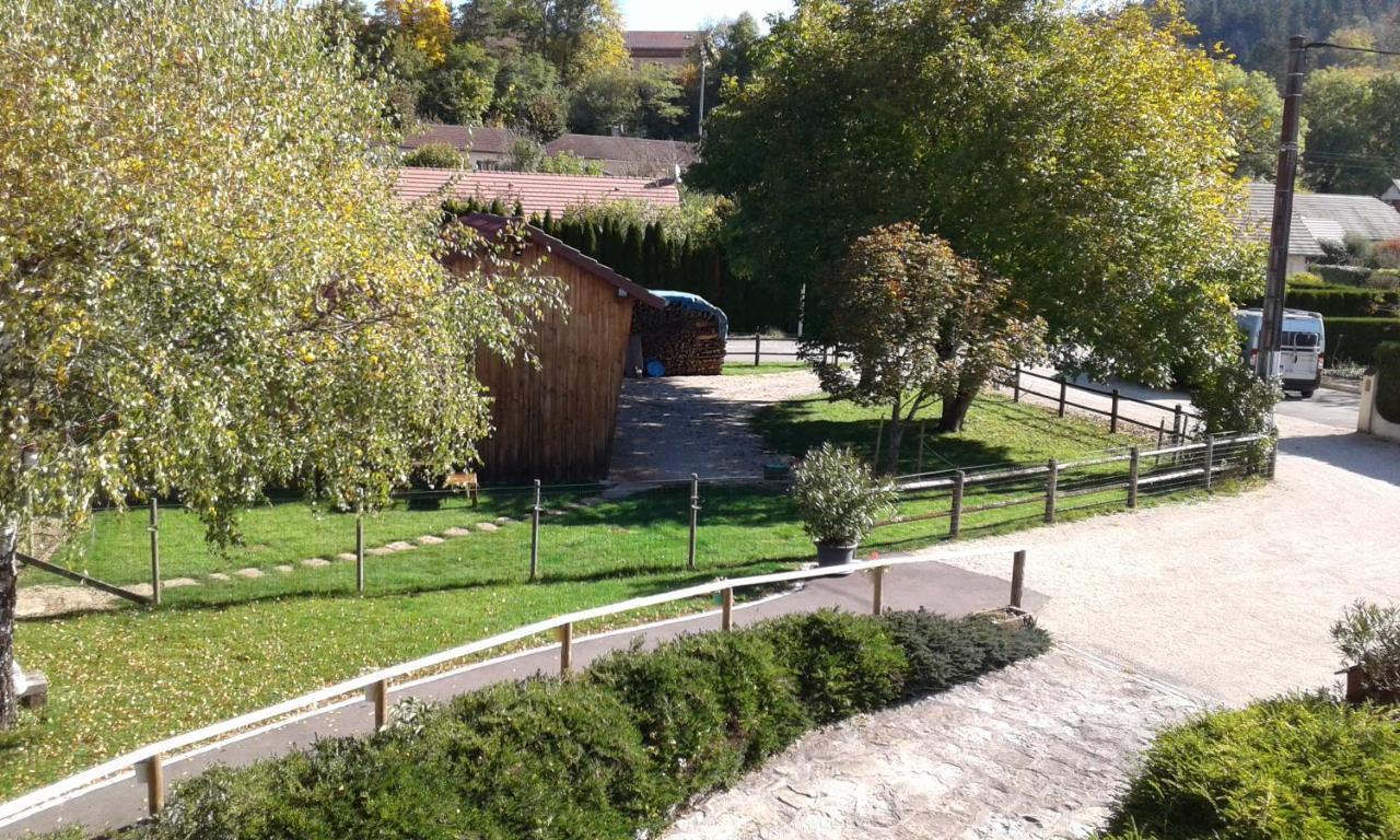 Chambre D'Hotes Des Poisets Crotenay Exterior foto